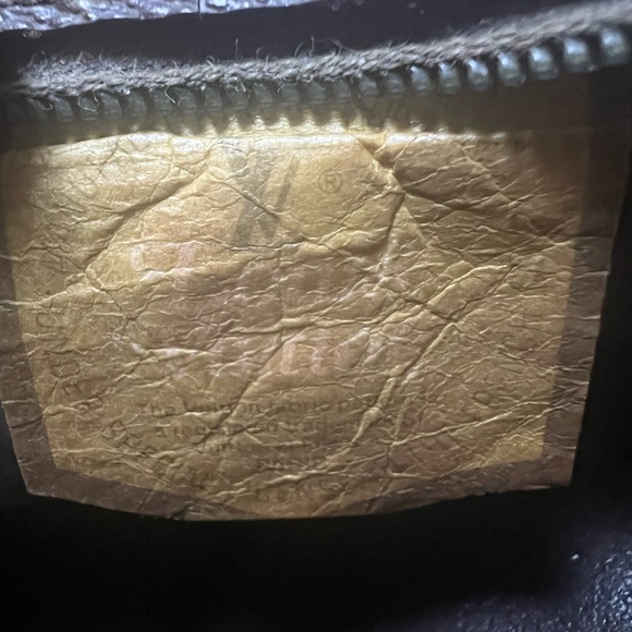 👜 VINTAGE Classic Auth. Louis Vuitton Monogram Pochette Voyage Toiletry Bag - Picture 10 of 12